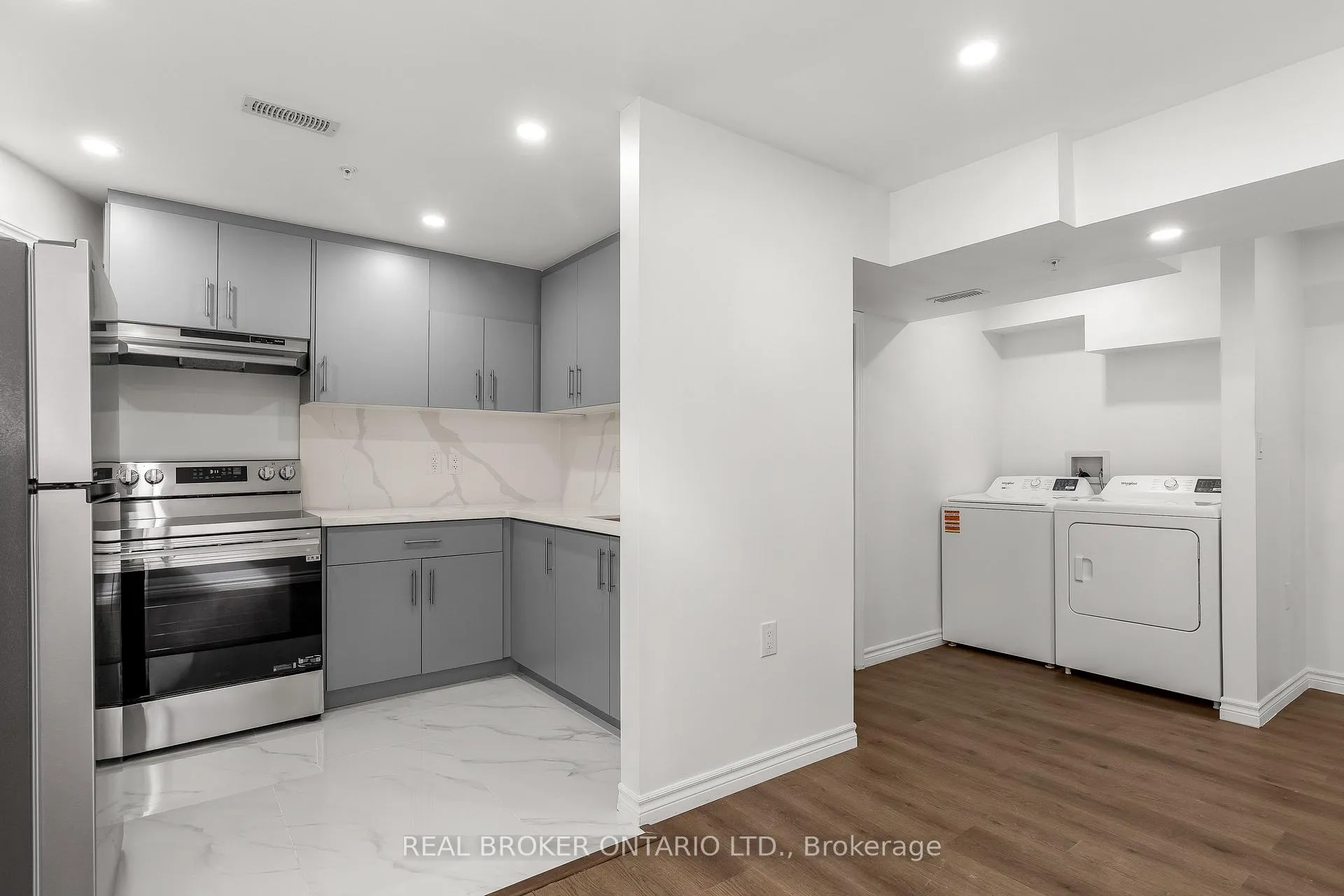 Photo 6 of Unit Basement, 392 Clarkson Gate, Milton, Ford — HOMEH