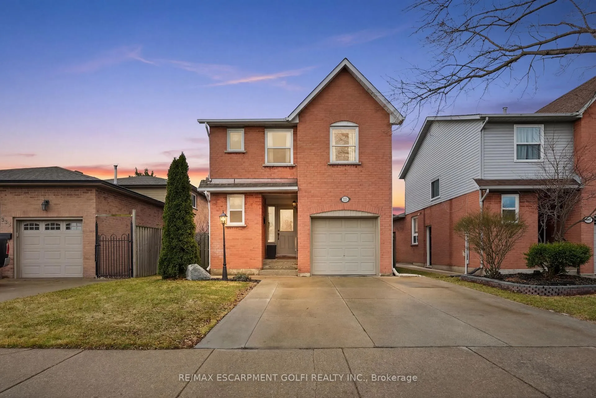 Photo 1 of 333 Celtic Drive, Hamilton, Stoney Creek — HOMEH