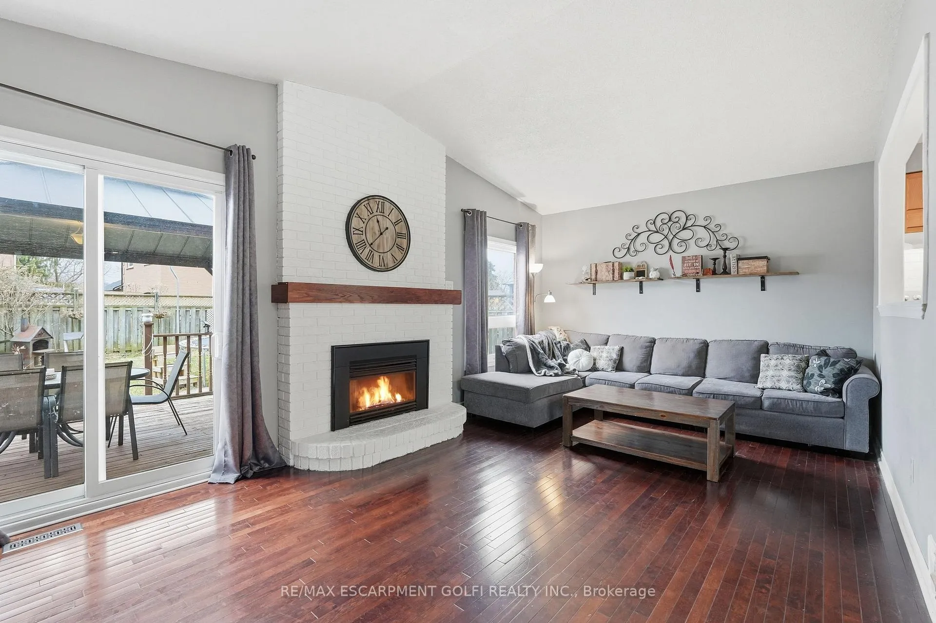 Photo 8 of 333 Celtic Drive, Hamilton, Stoney Creek — HOMEH
