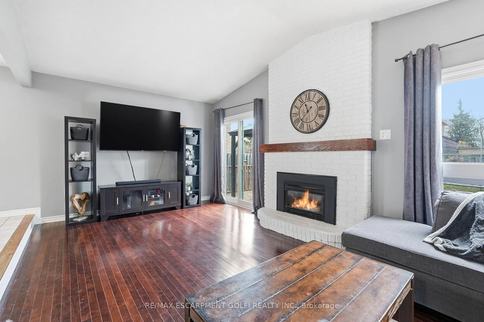 Photo 9 of 333 Celtic Drive, Hamilton, Stoney Creek — HOMEH