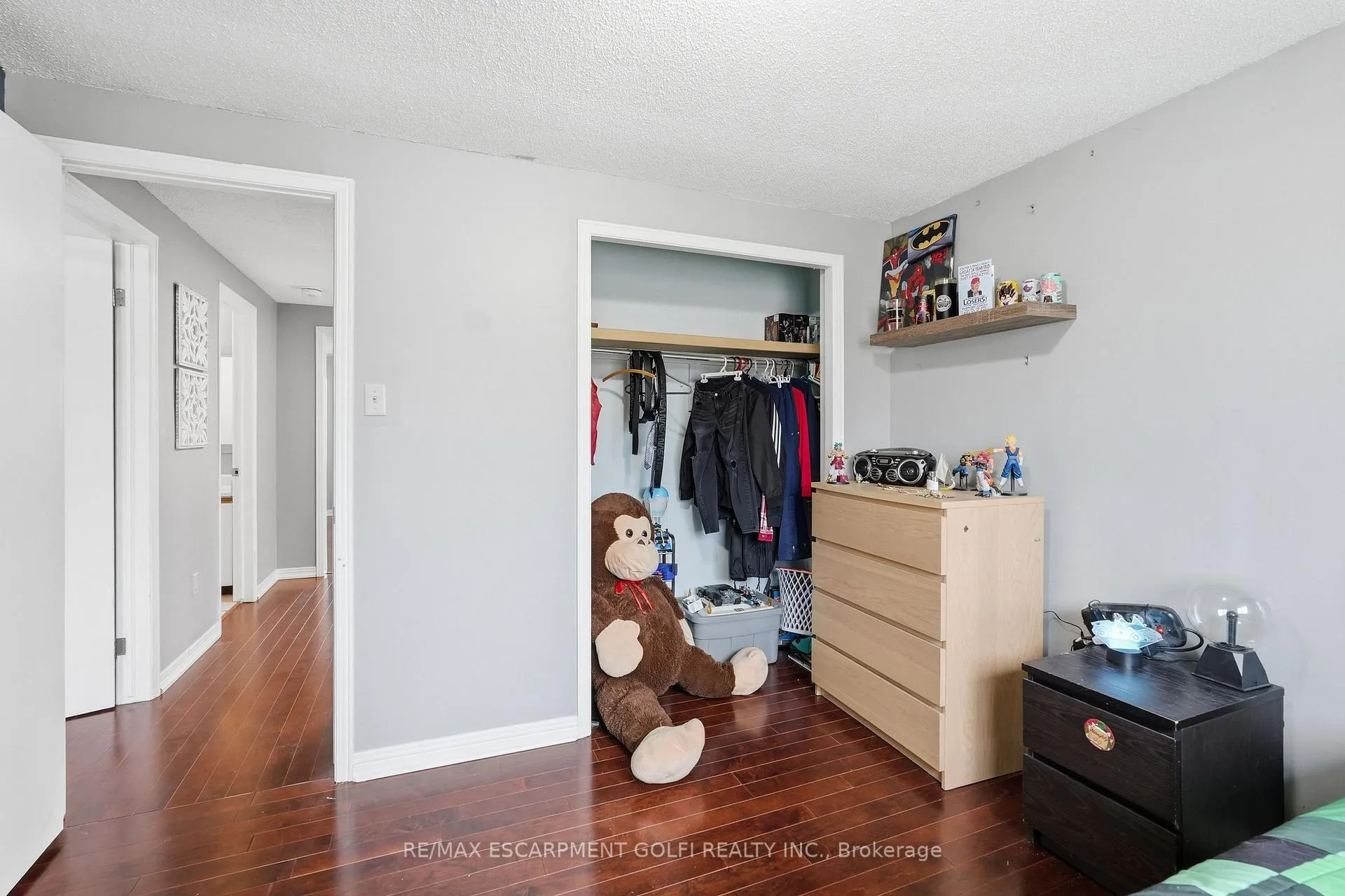 Photo 13 of 333 Celtic Drive, Hamilton, Stoney Creek — HOMEH