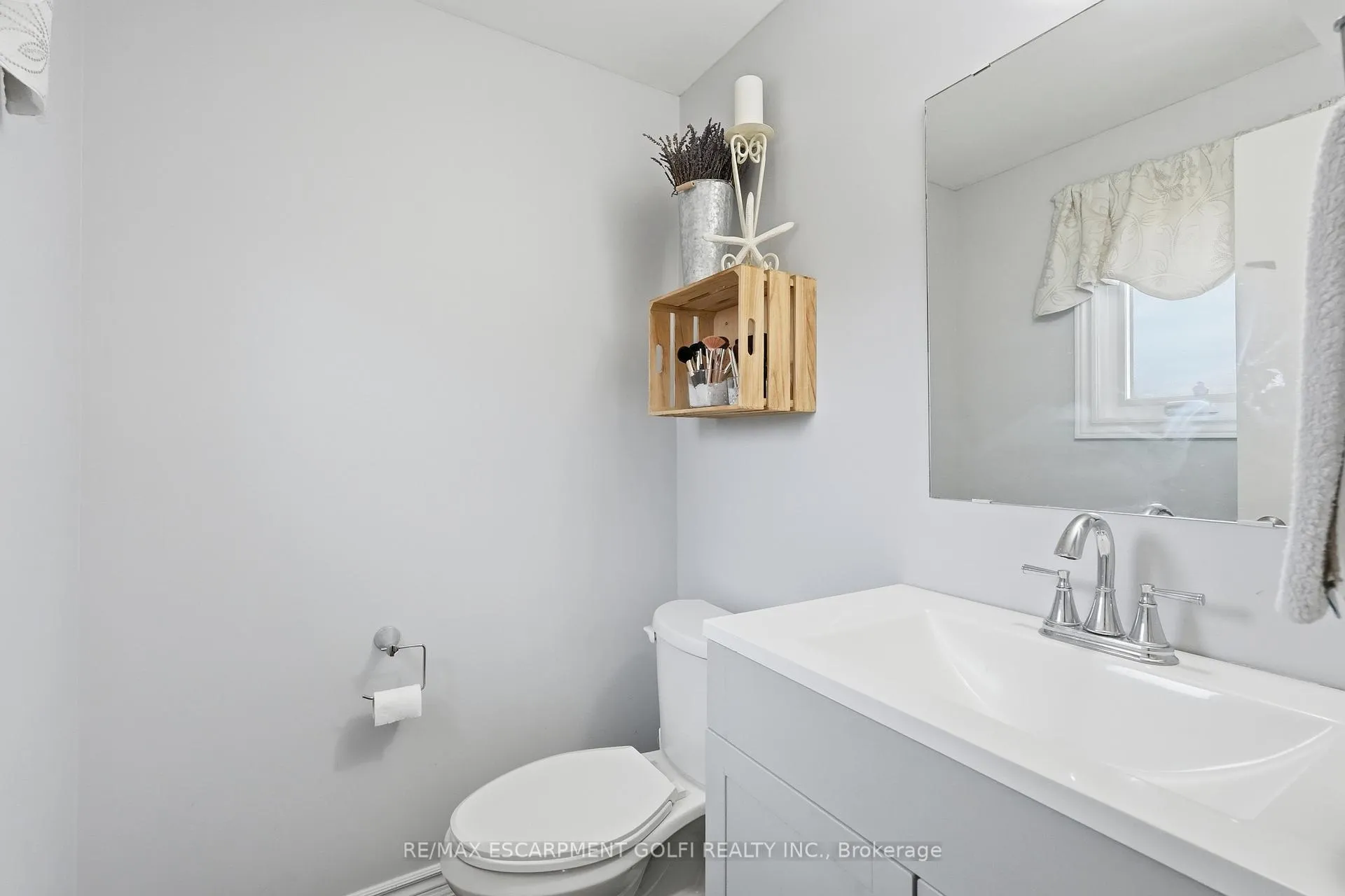Photo 20 of 333 Celtic Drive, Hamilton, Stoney Creek — HOMEH
