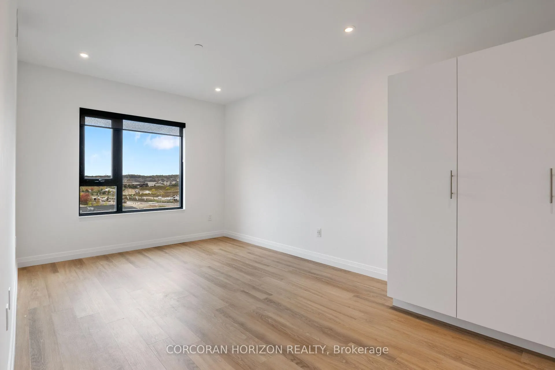 Photo 9 of Unit 717, 525 New Dundee Road, Kitchener — HOMEH