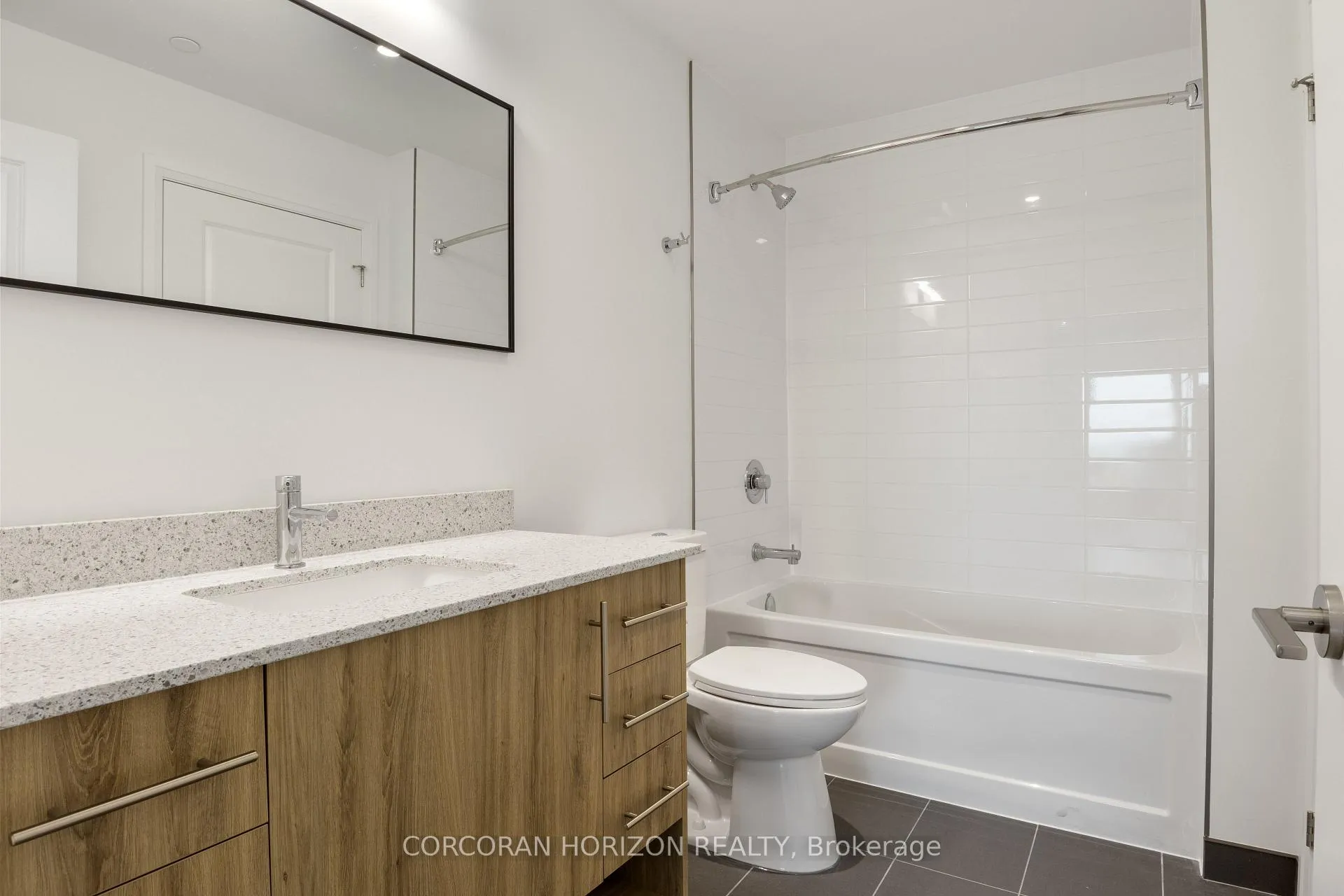 Photo 12 of Unit 717, 525 New Dundee Road, Kitchener — HOMEH