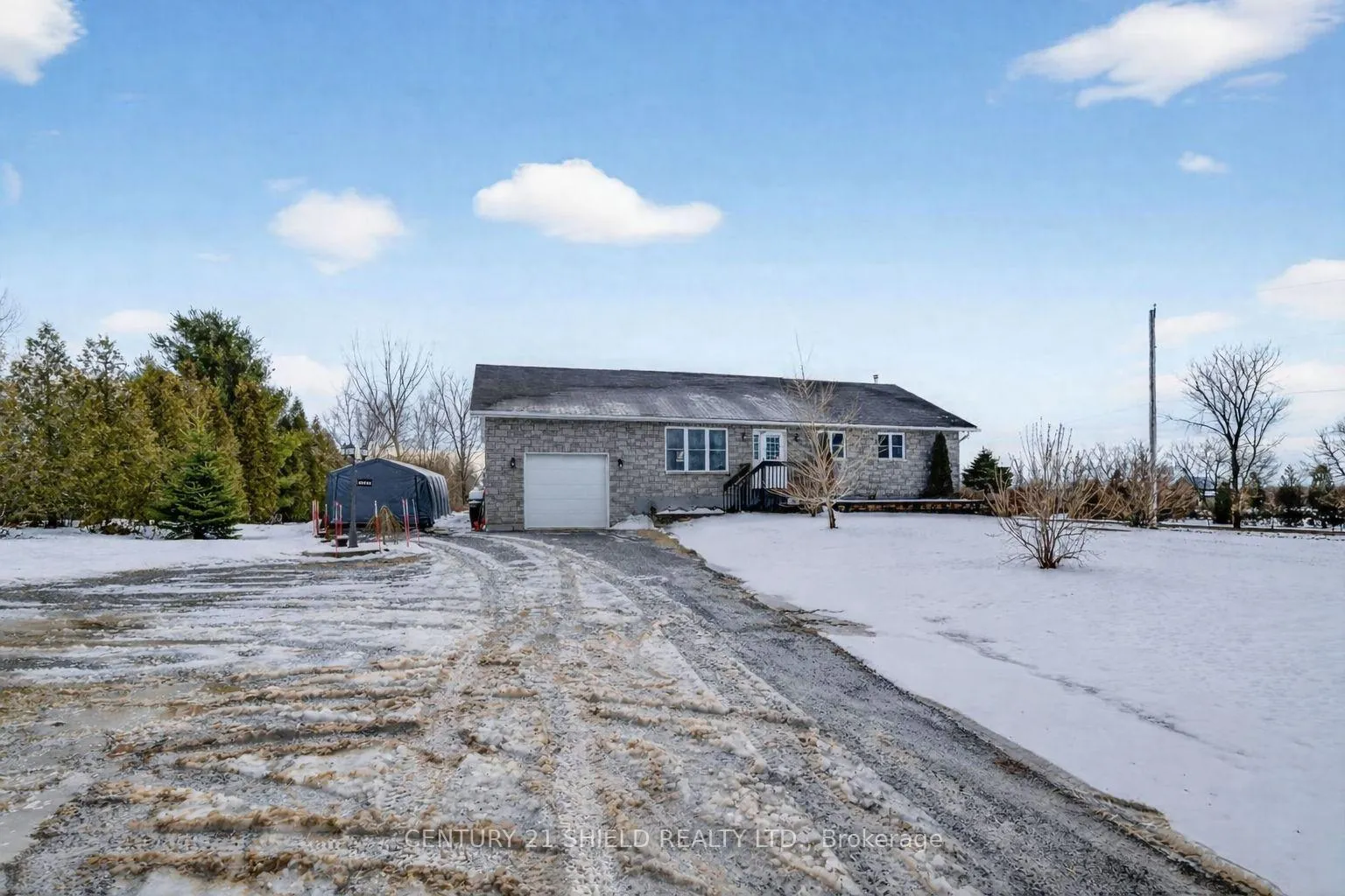 Front of 17410 McPhail Road