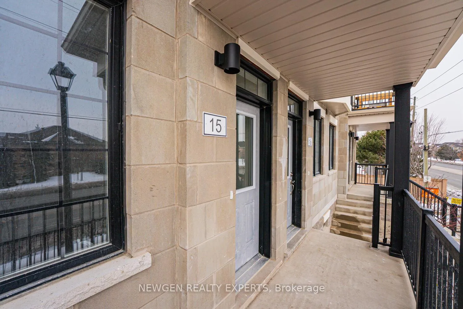 Photo 2 of Unit 15, 4320 Ebenezer Road, Brampton, Bram East — HOMEH
