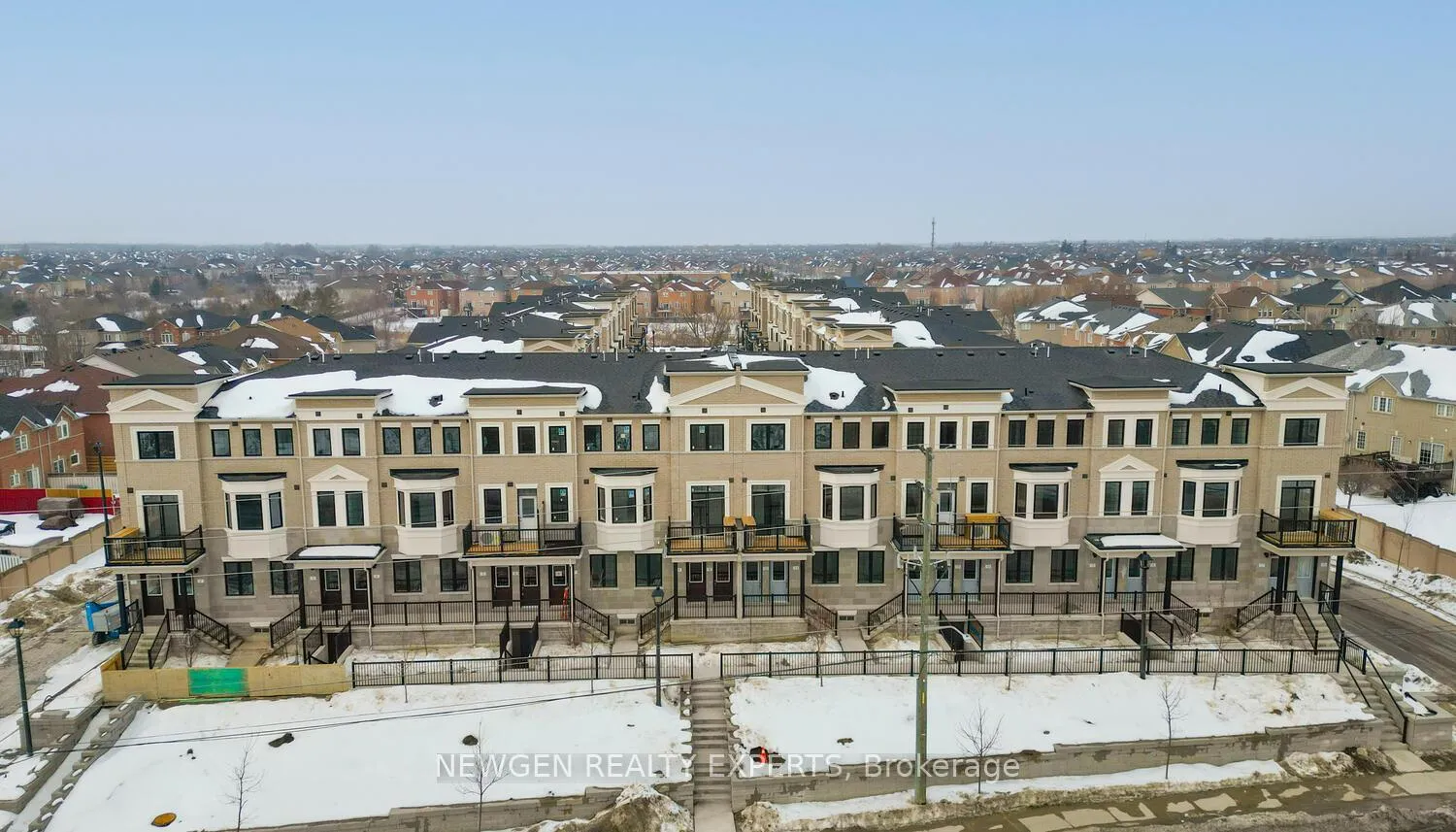 Photo 33 of Unit 15, 4320 Ebenezer Road, Brampton, Bram East — HOMEH