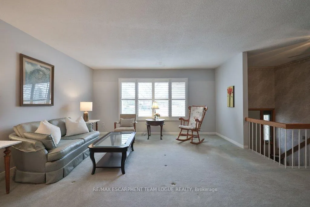 Photo 8 of 3501 Rubens Court, Burlington, Roseland — HOMEH