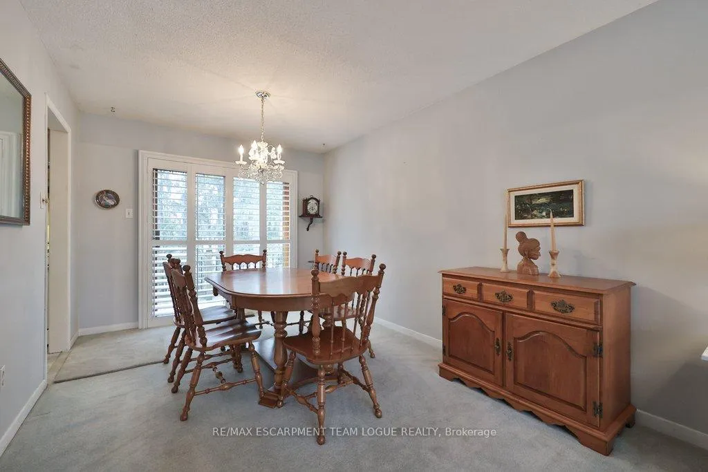 Photo 11 of 3501 Rubens Court, Burlington, Roseland — HOMEH