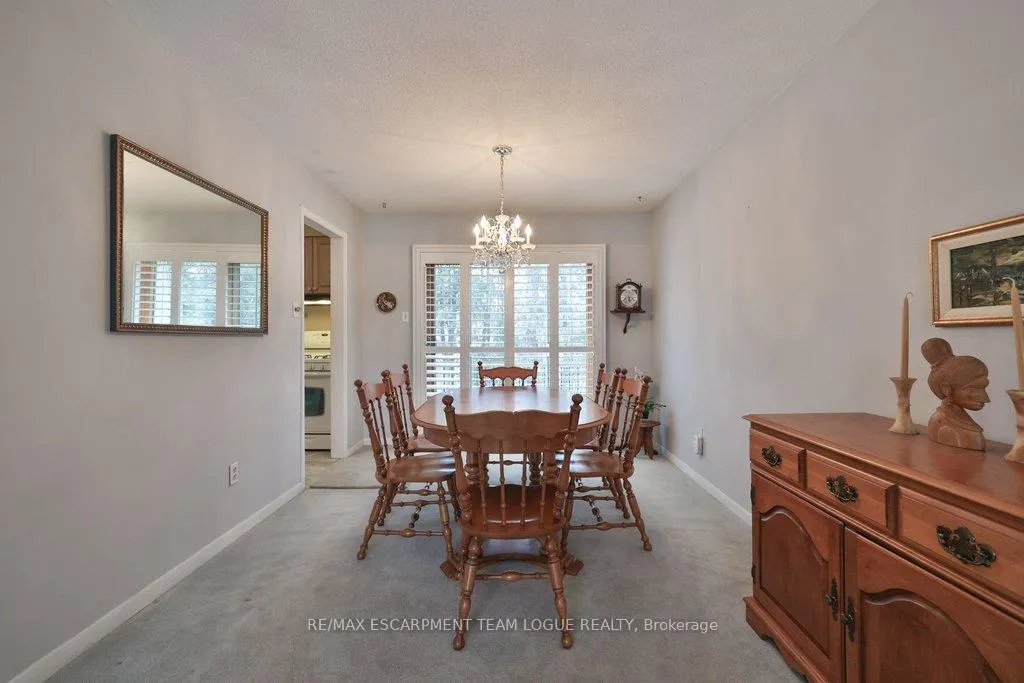 Photo 12 of 3501 Rubens Court, Burlington, Roseland — HOMEH