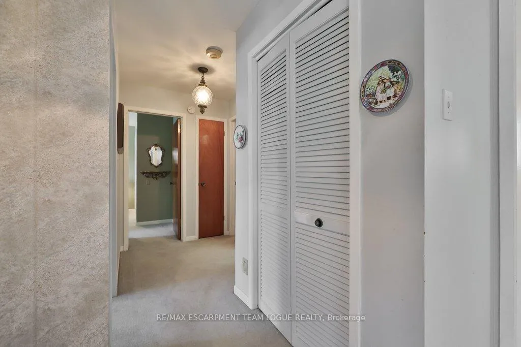 Photo 20 of 3501 Rubens Court, Burlington, Roseland — HOMEH