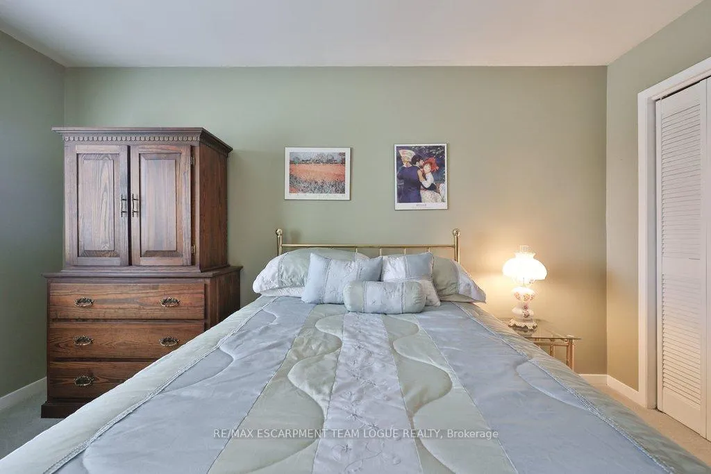 Photo 29 of 3501 Rubens Court, Burlington, Roseland — HOMEH