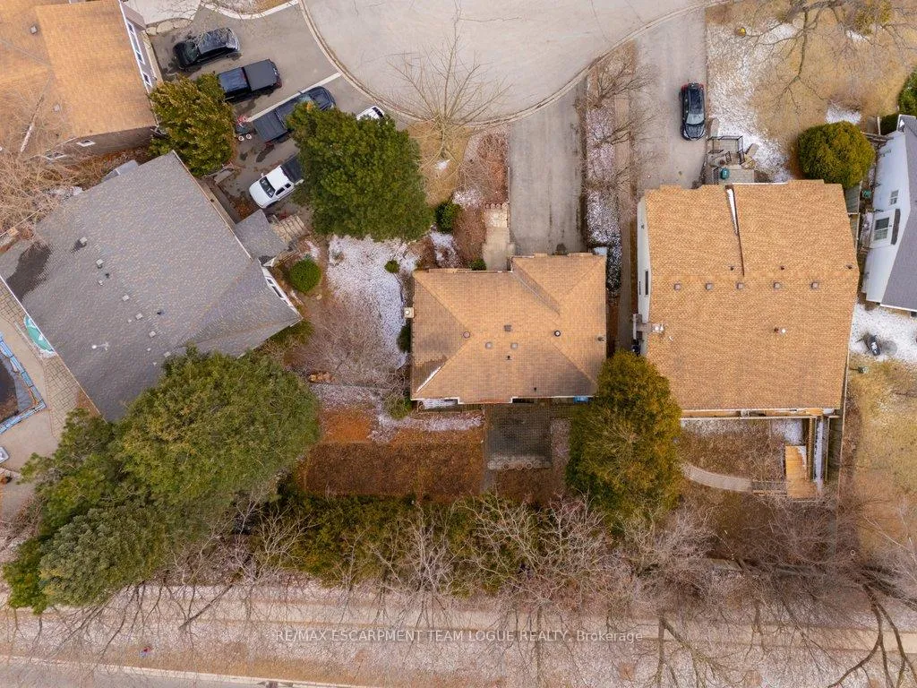Photo 48 of 3501 Rubens Court, Burlington, Roseland — HOMEH