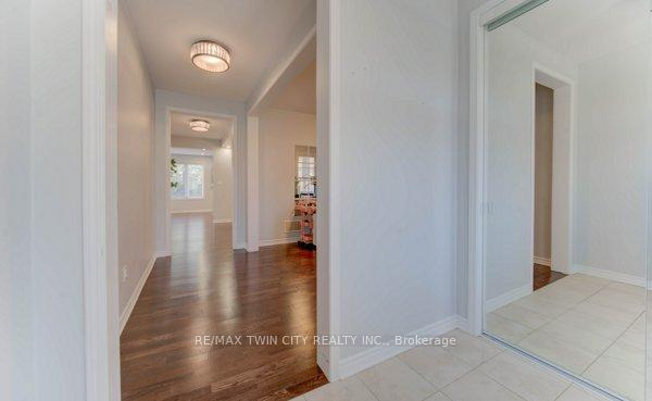 Photo 48 of 231 Grovehill Crescent, Kitchener, Rosenburg — HOMEH