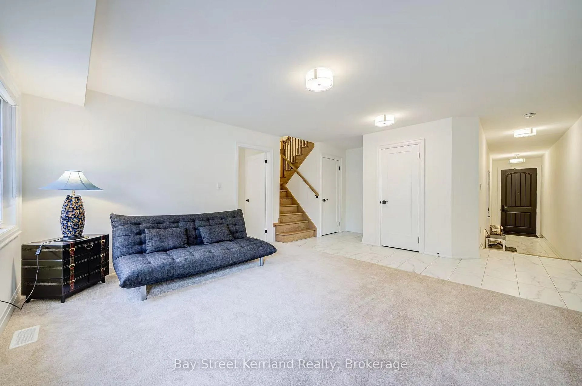 Photo 4 of 10 Silvermills Lane, Markham, Angus Glen — HOMEH