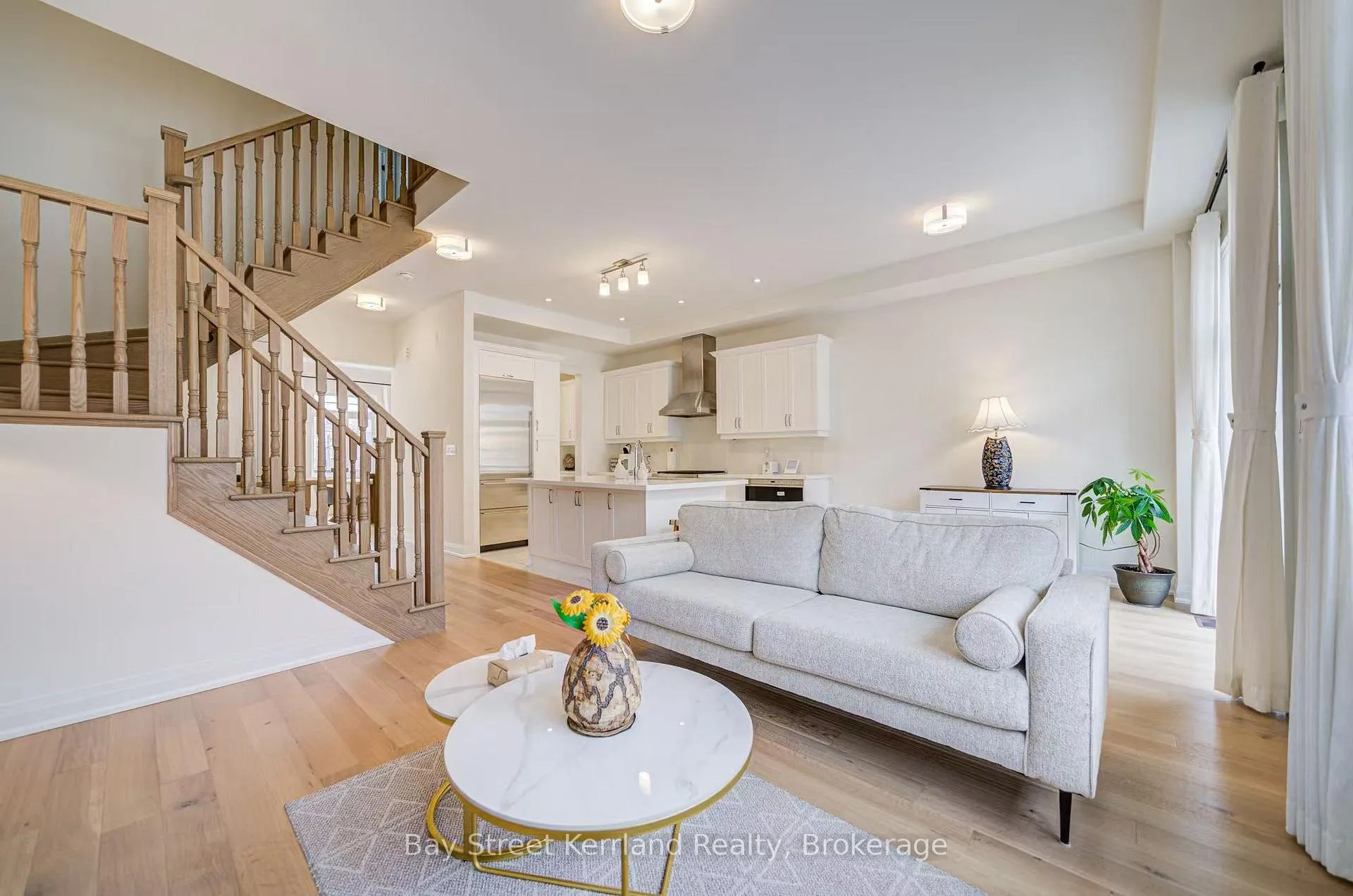 Photo 19 of 10 Silvermills Lane, Markham, Angus Glen — HOMEH