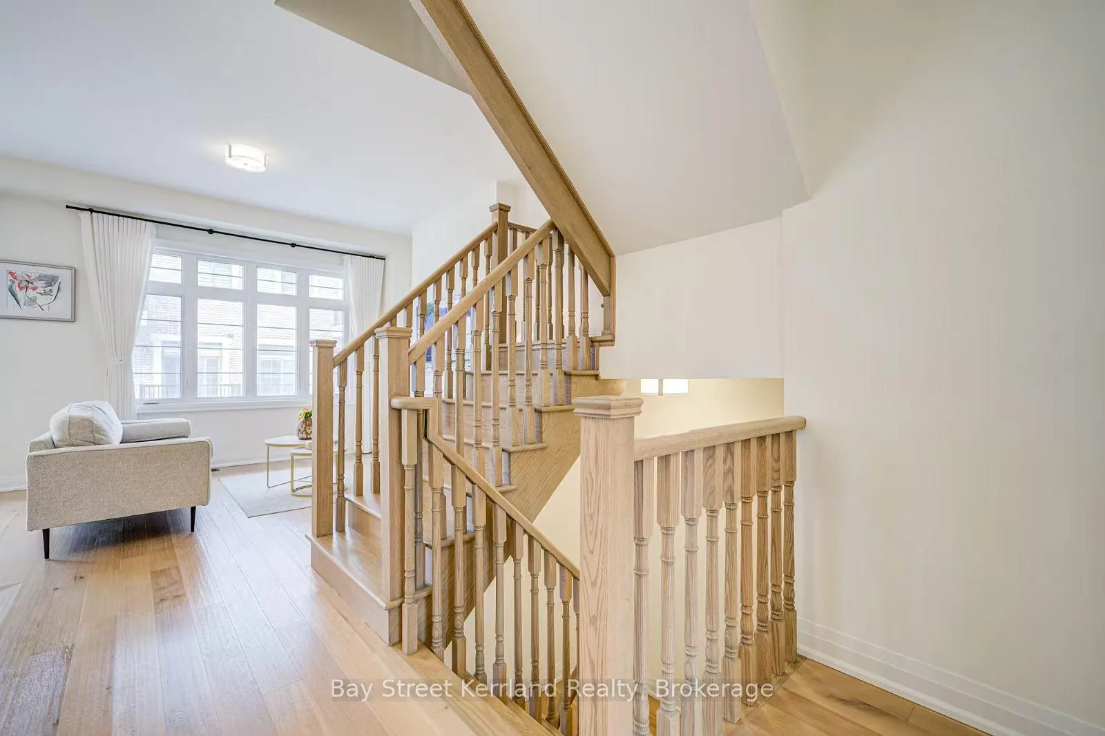 Photo 21 of 10 Silvermills Lane, Markham, Angus Glen — HOMEH