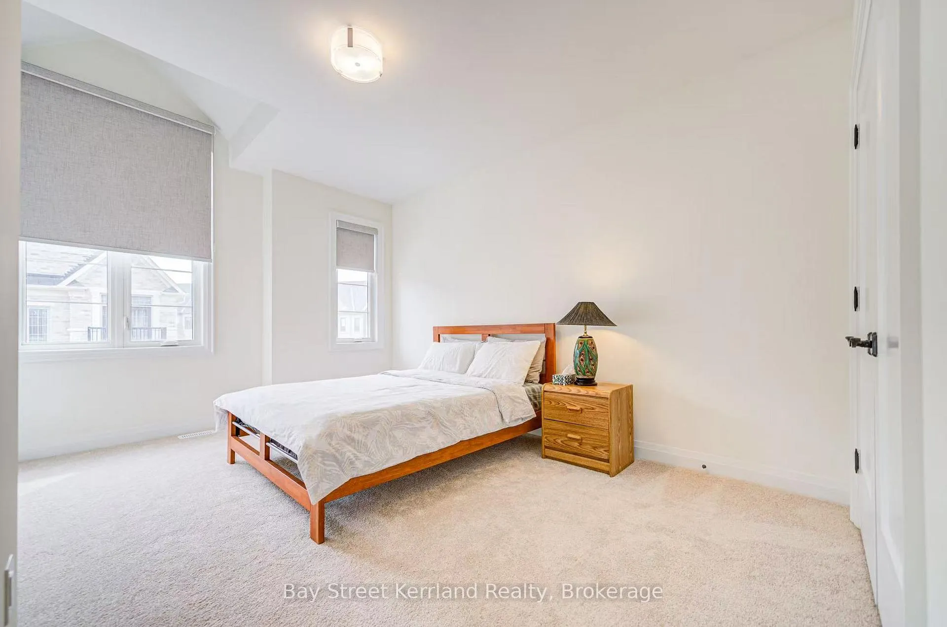 Photo 47 of 10 Silvermills Lane, Markham, Angus Glen — HOMEH