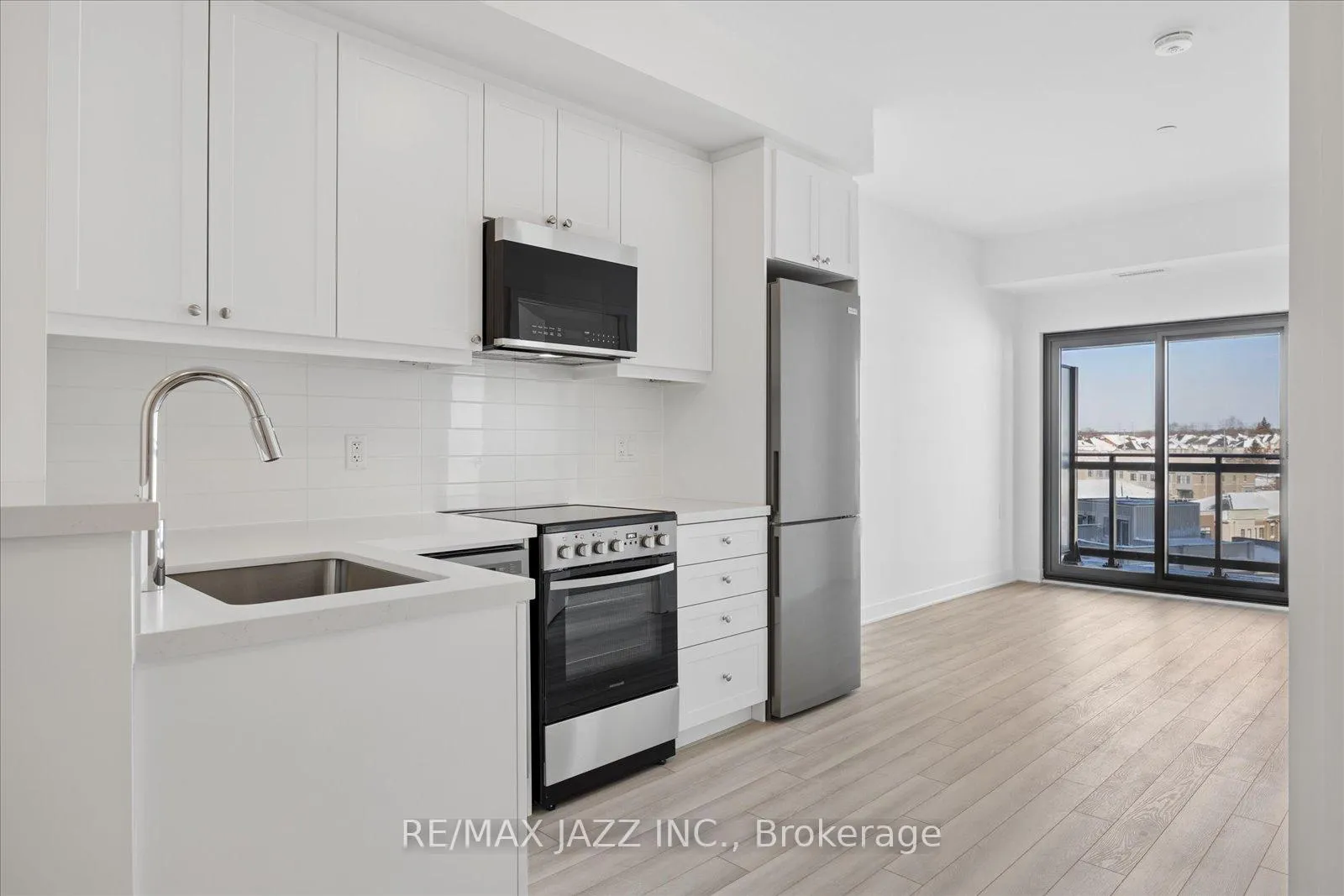 Photo 14 of Unit 610, 51 Clarington Boulevard, Clarington, Bowmanville — HOMEH