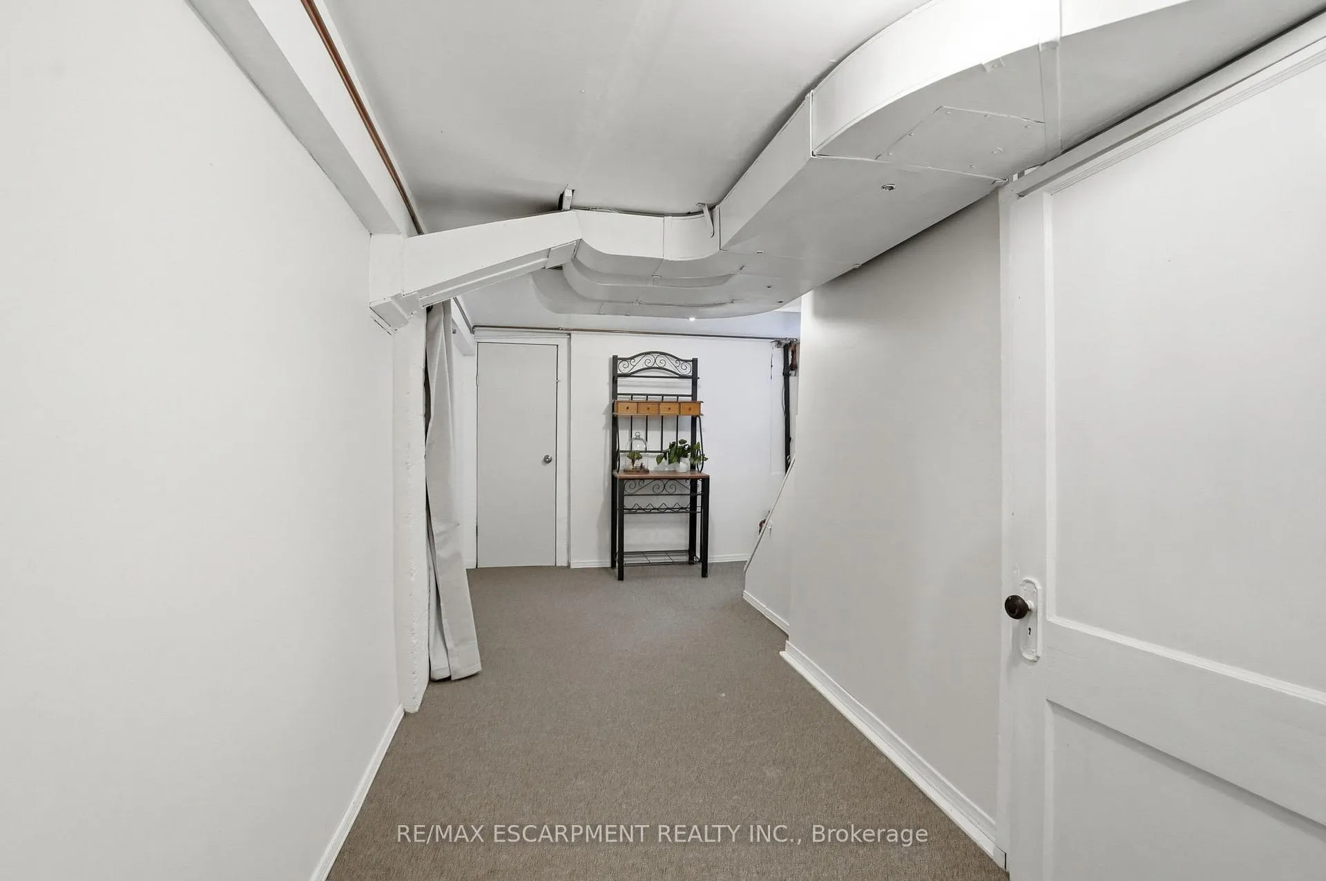 Photo 35 of 223 Park Row, Hamilton, Delta — HOMEH