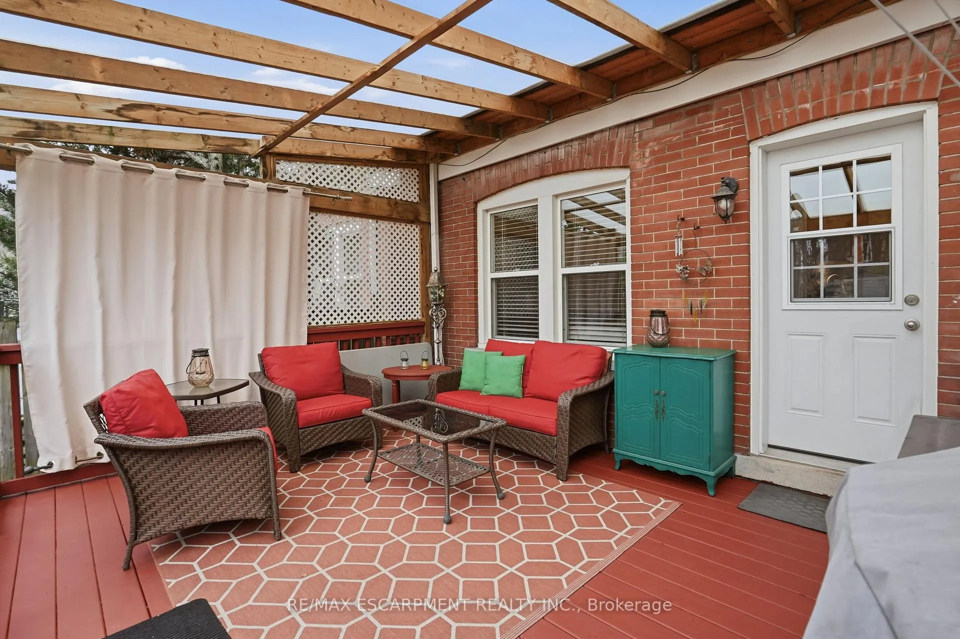 Photo 42 of 223 Park Row, Hamilton, Delta — HOMEH