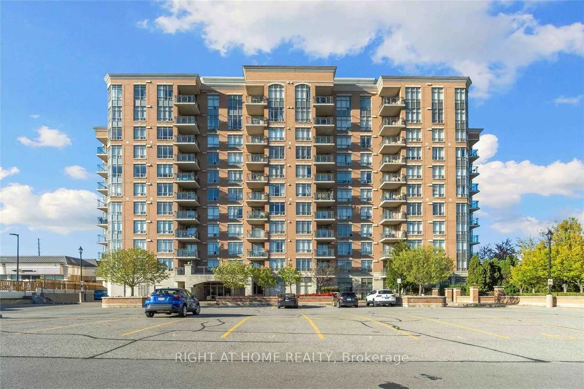 Photo 1 of Unit 811, 130 Pond Drive, Markham, Commerce Valley — HOMEH