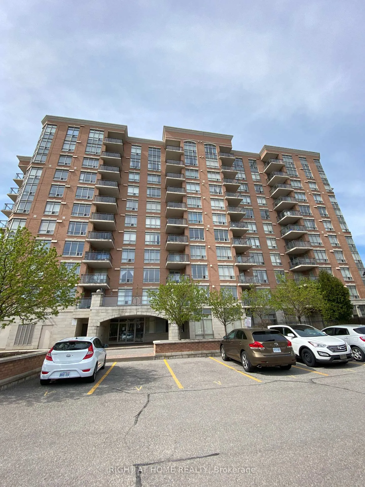 Photo 20 of Unit 811, 130 Pond Drive, Markham, Commerce Valley — HOMEH