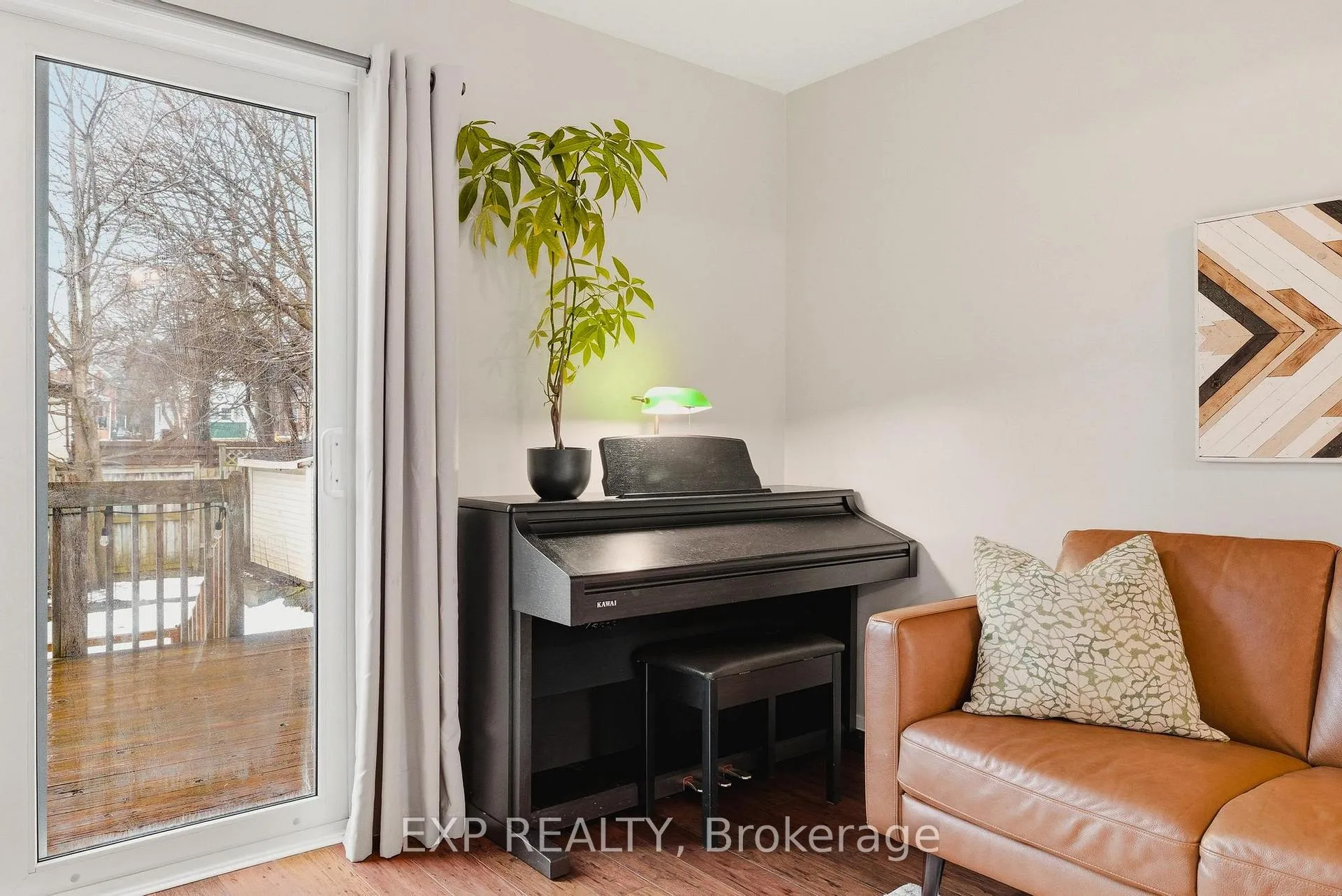 Photo 17 of 23 Talbot Street, Kitchener — HOMEH