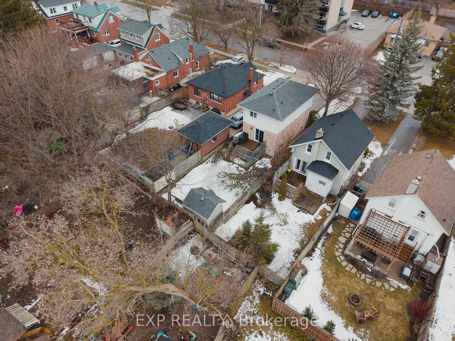 Photo 32 of 23 Talbot Street, Kitchener — HOMEH