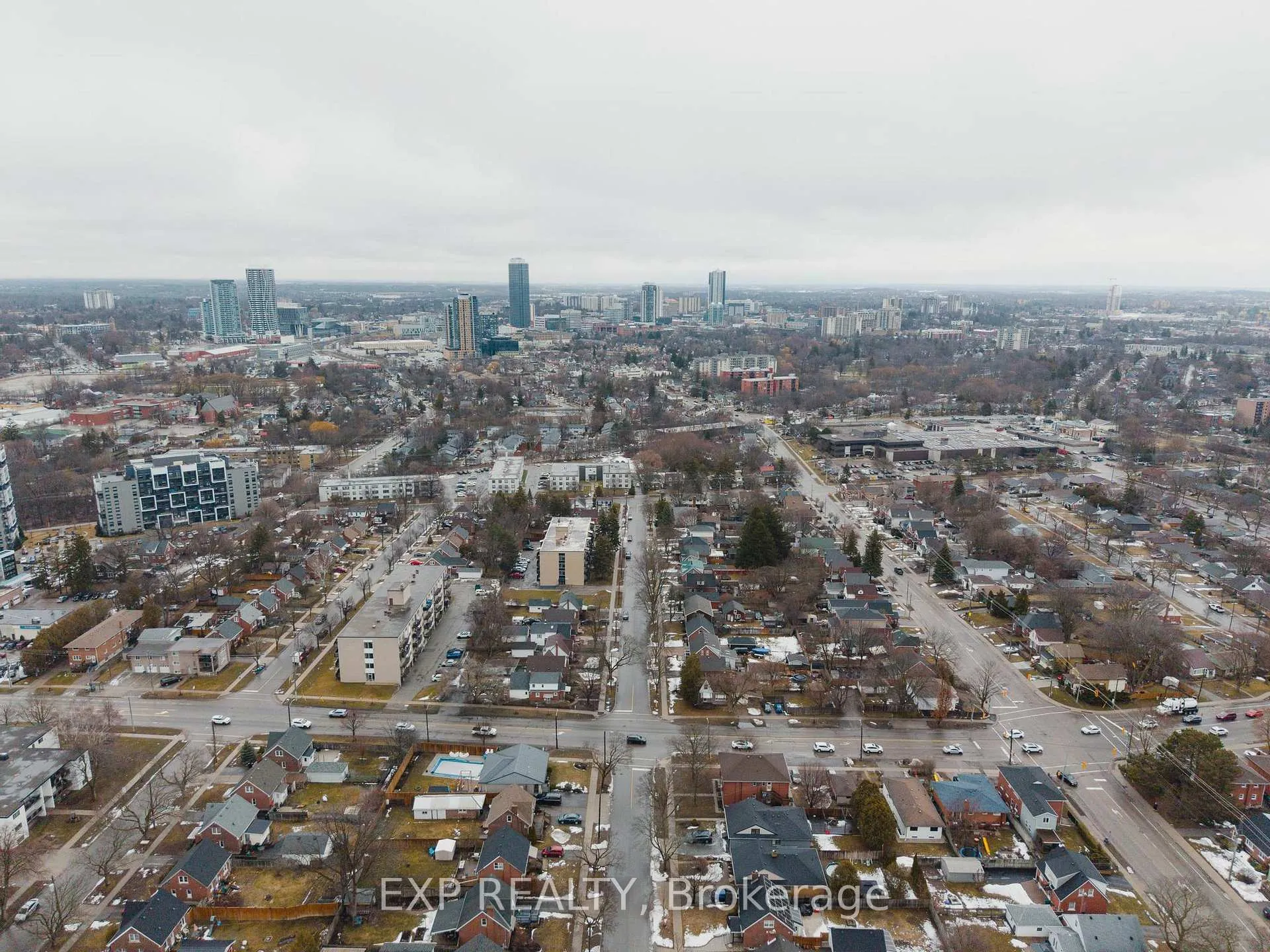 Photo 35 of 23 Talbot Street, Kitchener — HOMEH