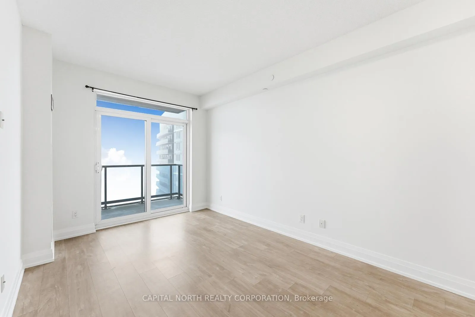Photo 18 of Unit 2811, 3600 Highway 7, Vaughan, Vaughan Corporate Centre — HOMEH