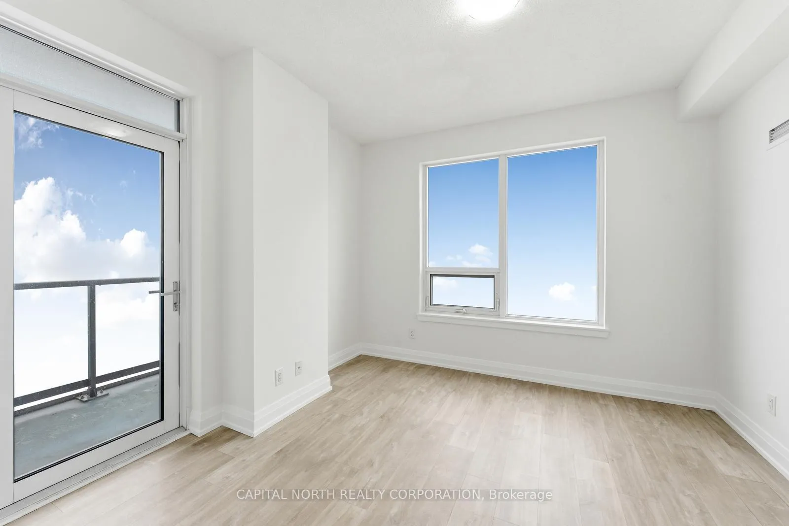Photo 24 of Unit 2811, 3600 Highway 7, Vaughan, Vaughan Corporate Centre — HOMEH