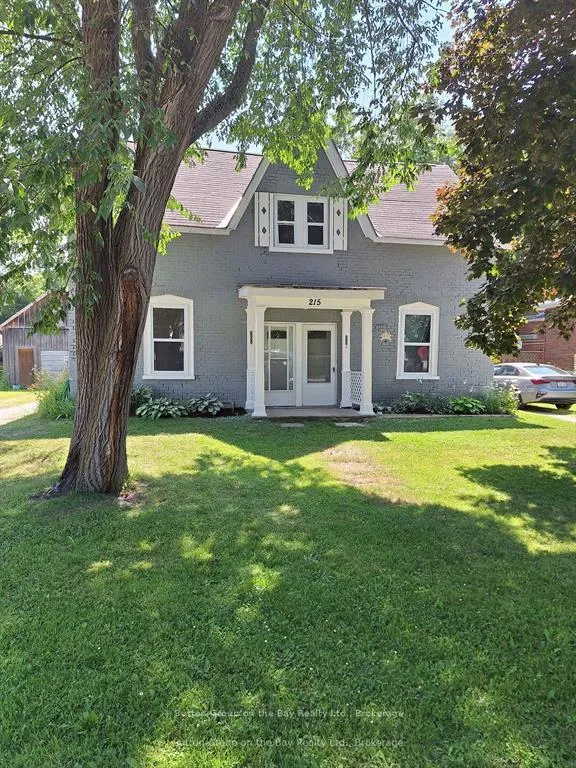 Photo 1 of 215 Cedar St. Street, Clearview, Stayner — HOMEH