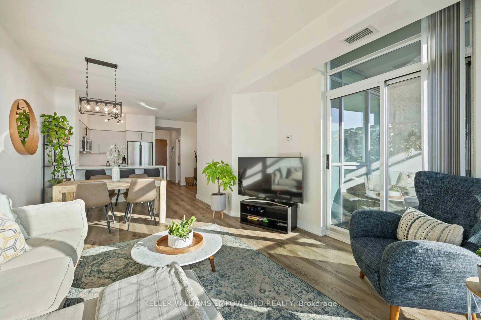 Photo 13 of Unit 2511, 219 Fort York Boulevard, Toronto, Niagara — HOMEH