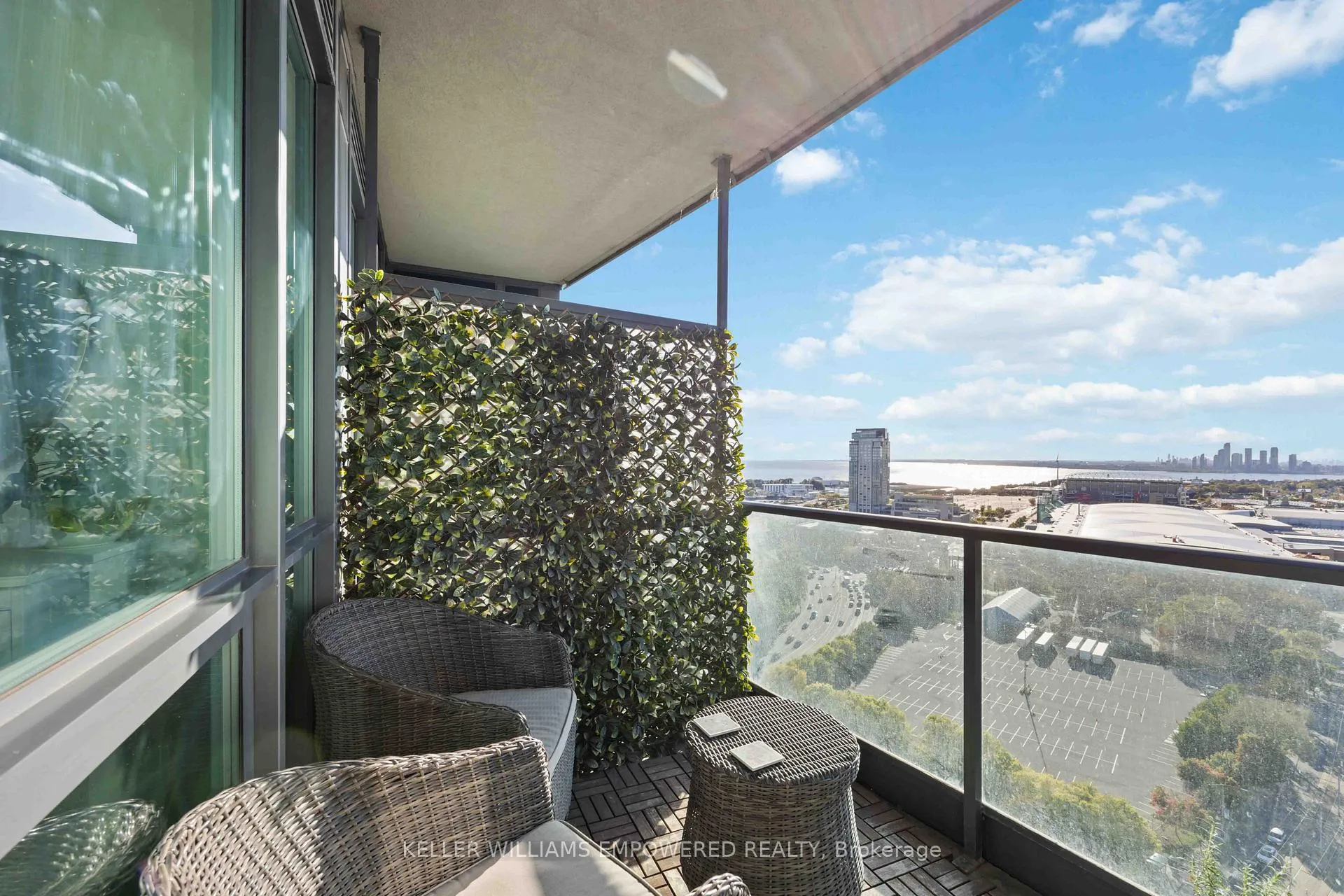 Photo 28 of Unit 2511, 219 Fort York Boulevard, Toronto, Niagara — HOMEH