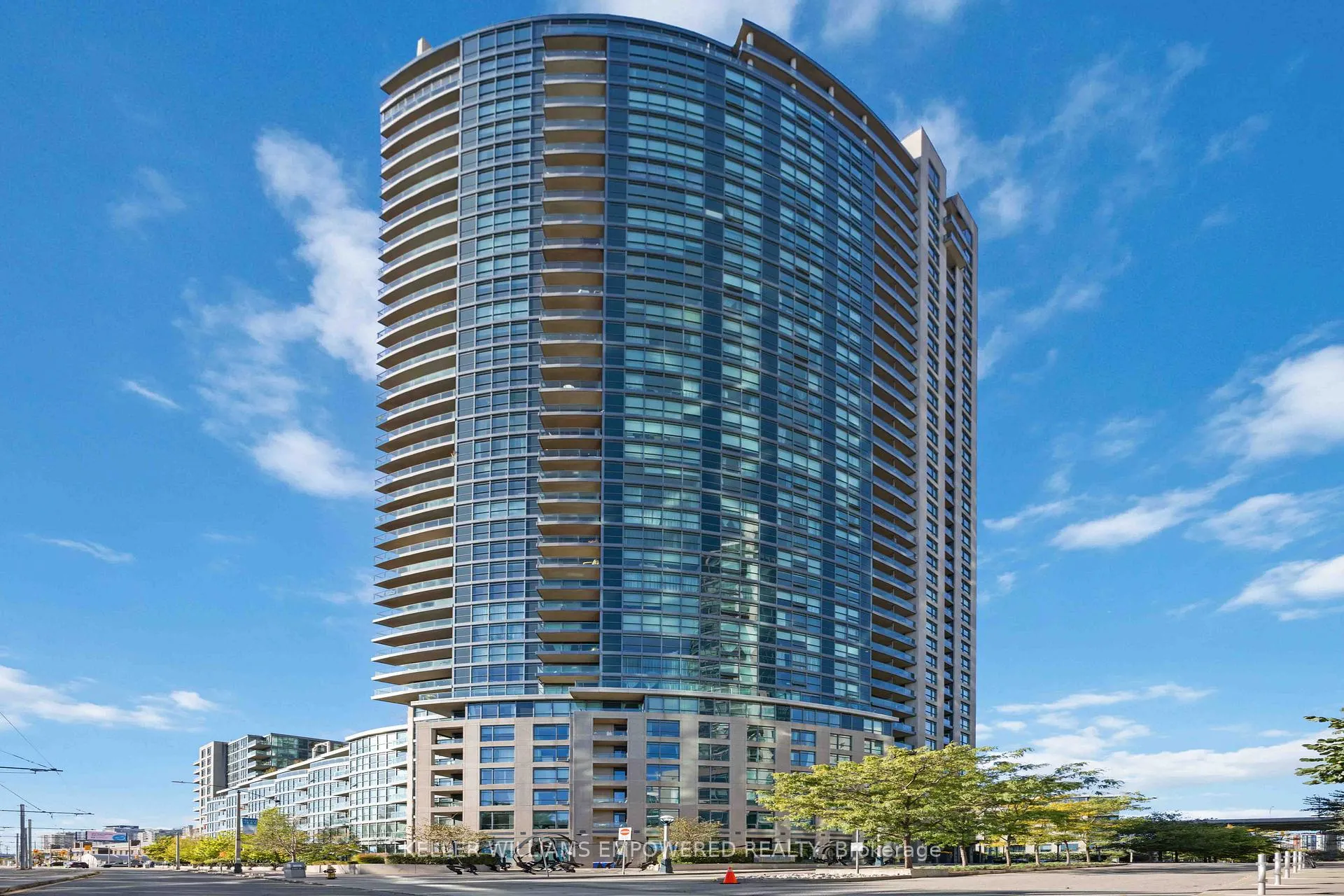 Photo 34 of Unit 2511, 219 Fort York Boulevard, Toronto, Niagara — HOMEH