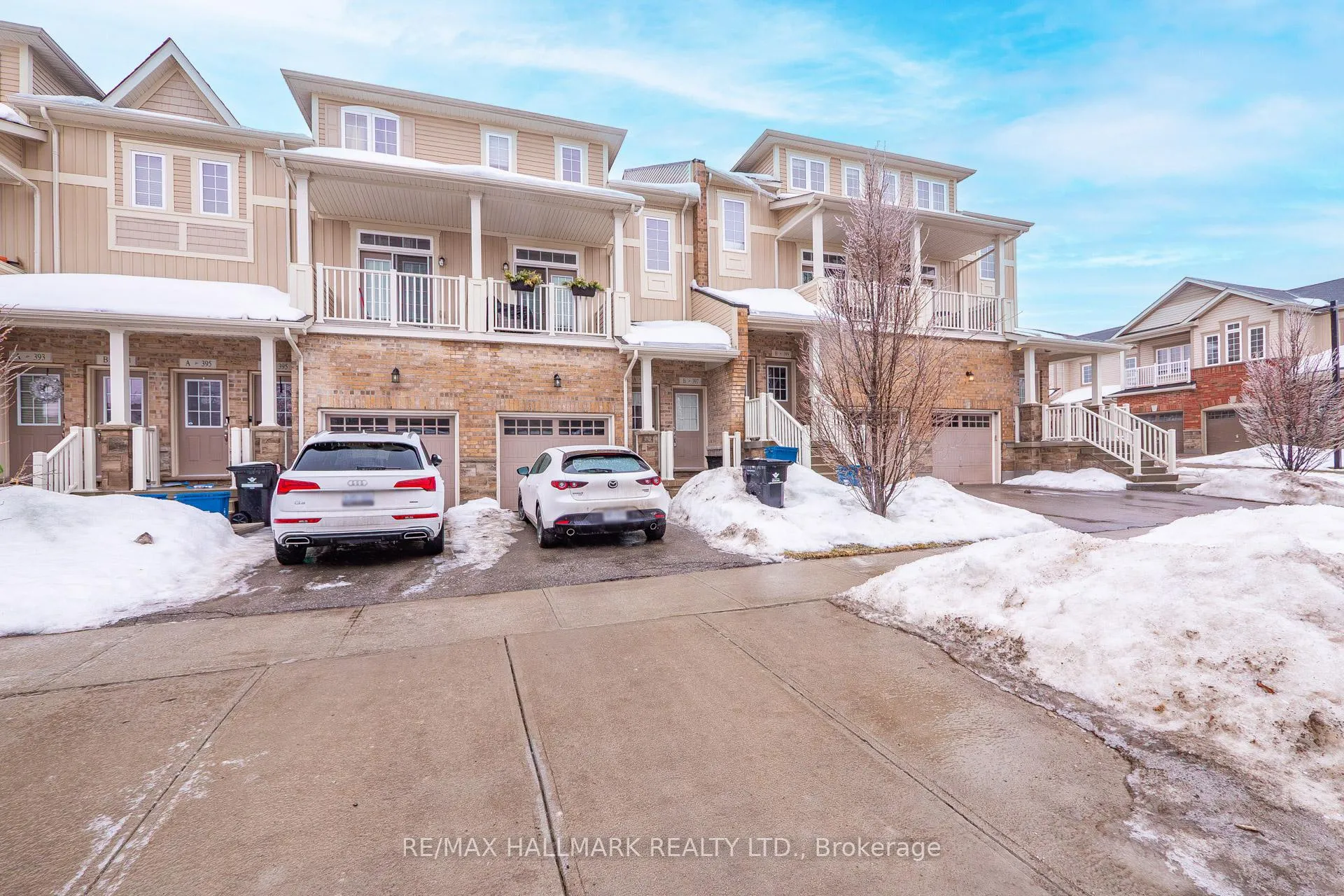 Photo 3 of 397 Westwood Dr B, Kitchener — HOMEH