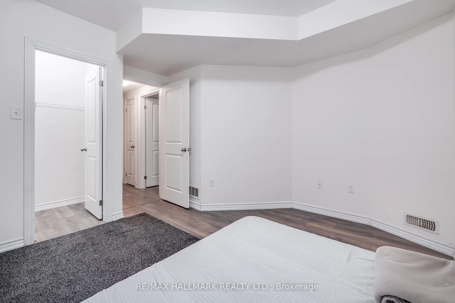 Photo 35 of 397 Westwood Dr B, Kitchener — HOMEH