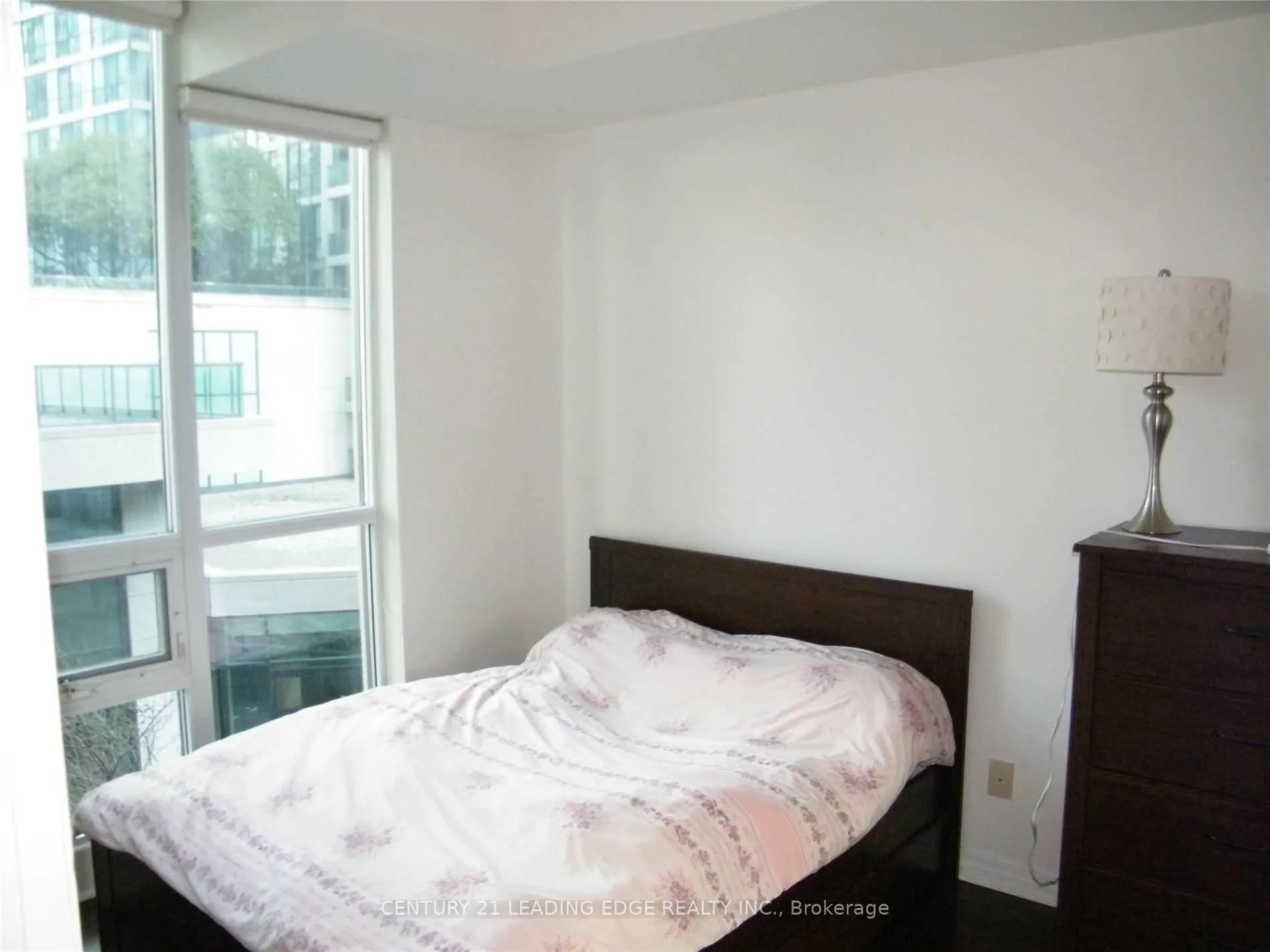 Photo 11 of Unit 401, 12 Yonge Street, Toronto, Waterfront Communities — HOMEH