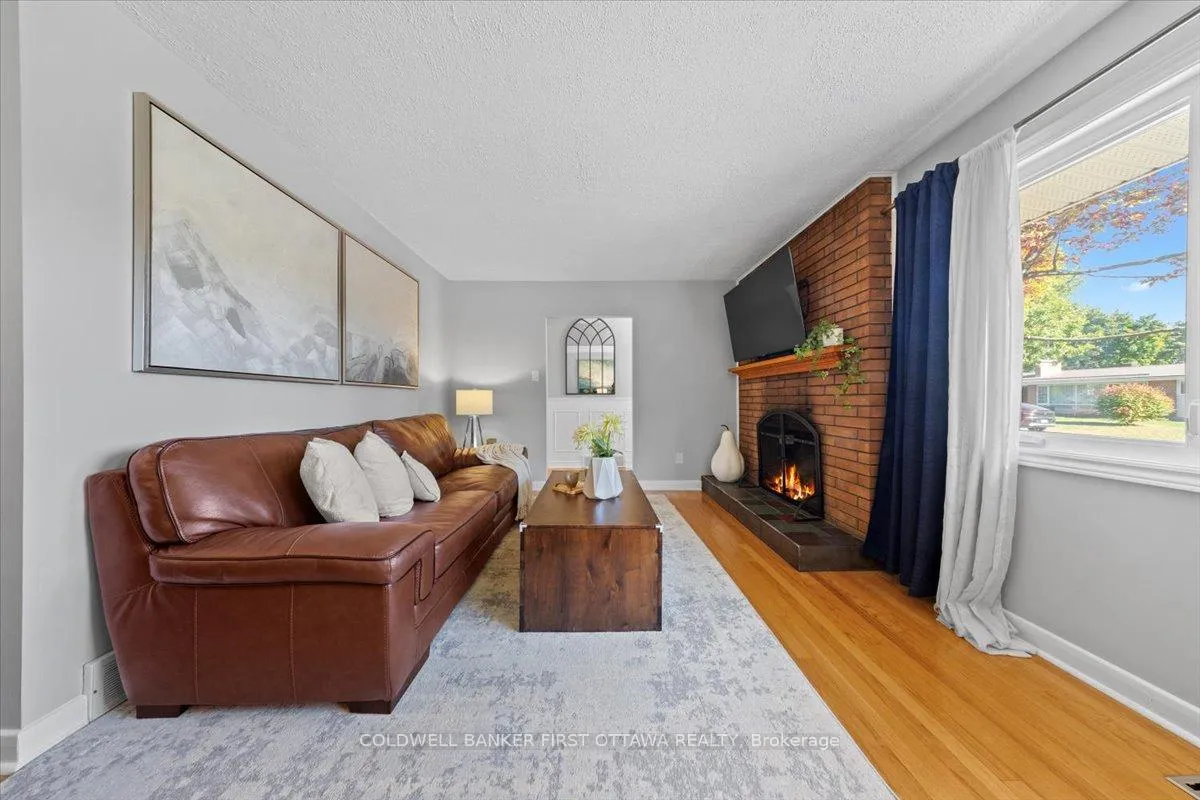 Photo 19 of 13 Edgebrook Road, Ottawa, Lynwood Village — HOMEH