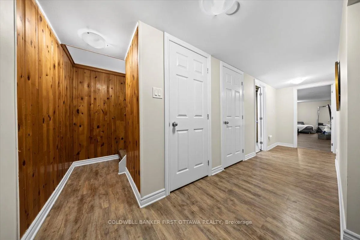 Photo 23 of 13 Edgebrook Road, Ottawa, Lynwood Village — HOMEH
