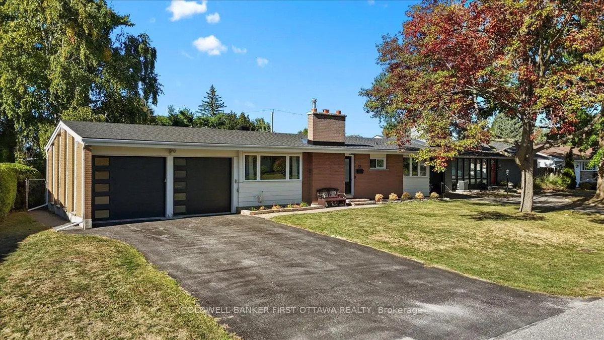 Photo 32 of 13 Edgebrook Road, Ottawa, Lynwood Village — HOMEH