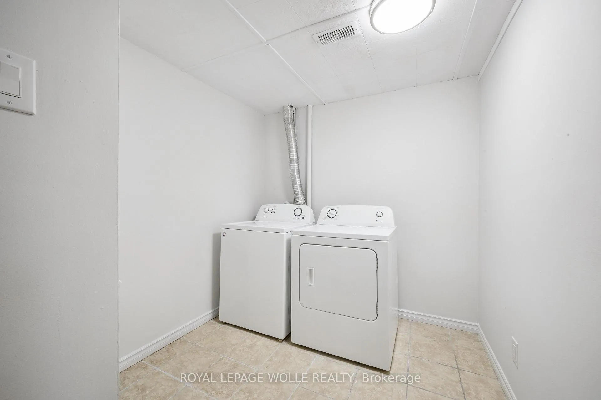 Photo 23 of 179 Traynor Avenue, Kitchener — HOMEH