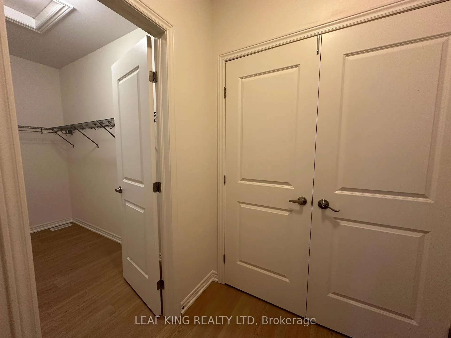 Photo 10 of 35 Morrison Drive, Hamilton, Meadowlands — HOMEH