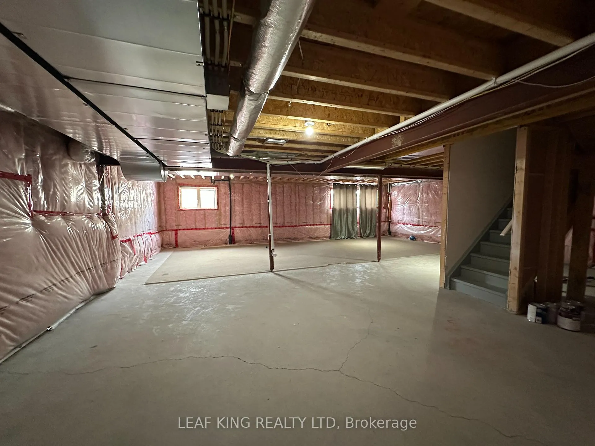 Photo 25 of 35 Morrison Drive, Hamilton, Meadowlands — HOMEH