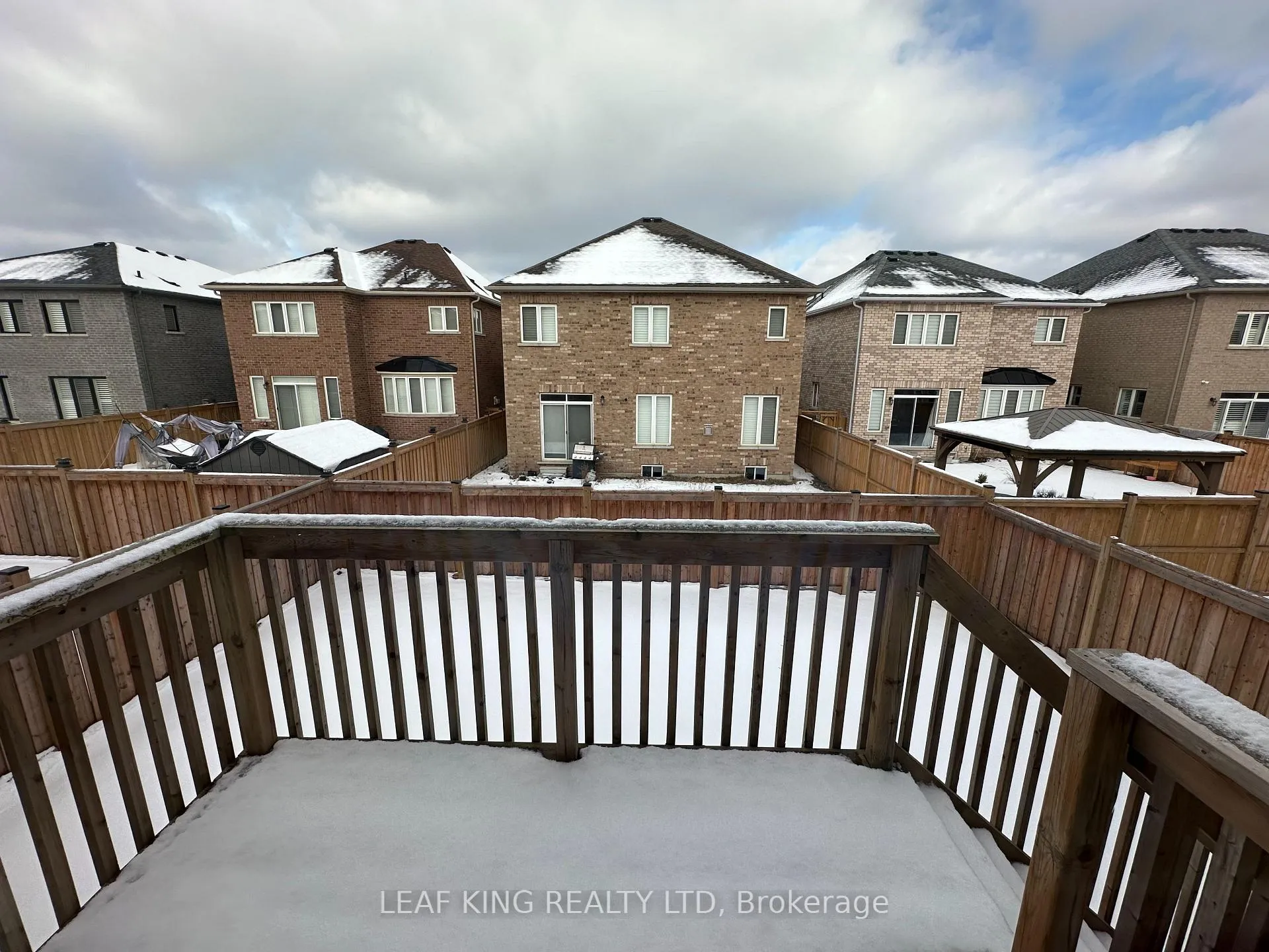 Photo 26 of 35 Morrison Drive, Hamilton, Meadowlands — HOMEH