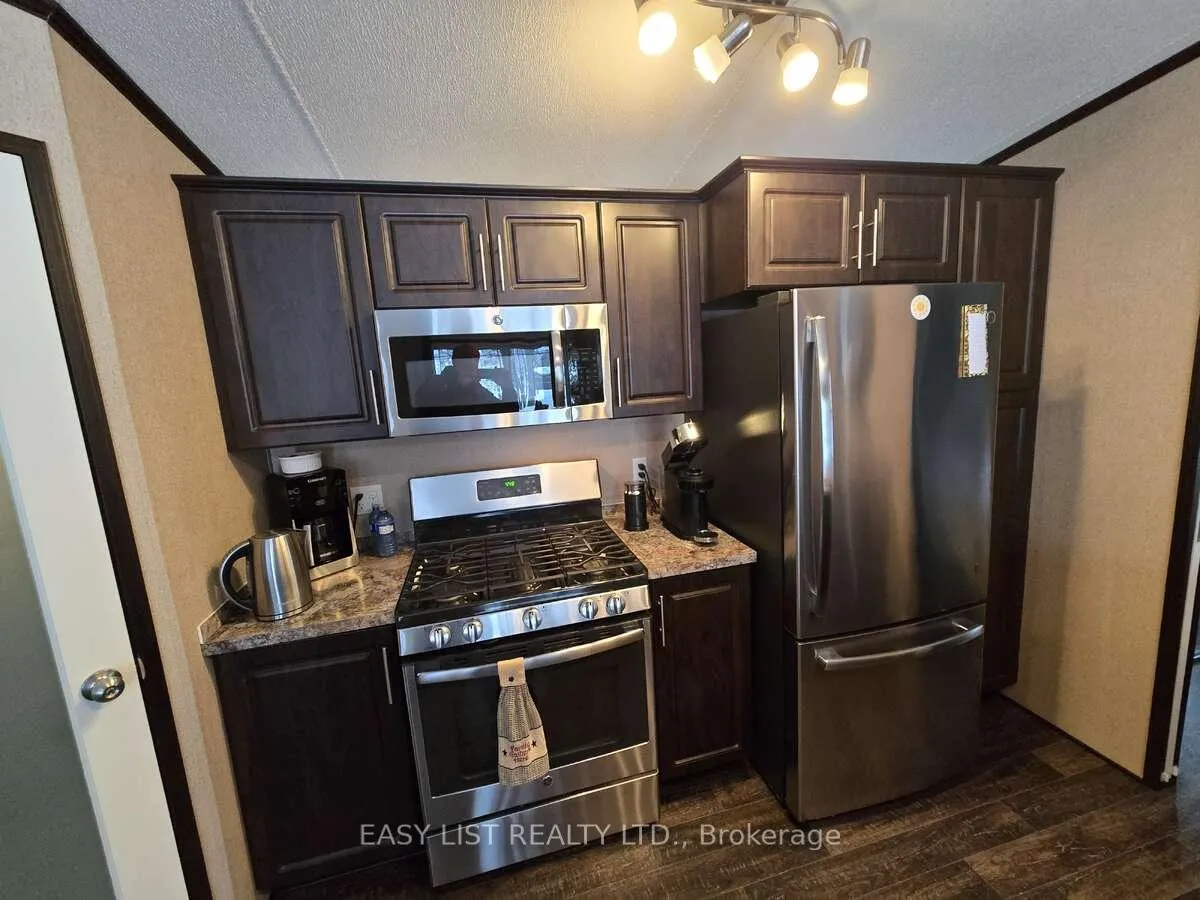 Photo 32 of 180 Lost Forest Lane, Magnetawan — HOMEH