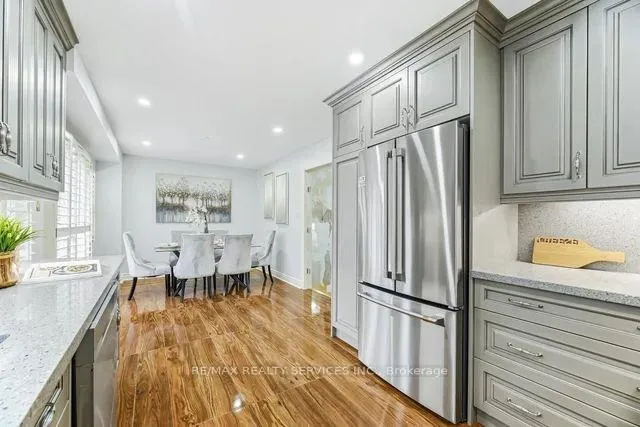 Photo 12 of 103 Starhill Crescent, Brampton, Sandringham-Wellington — HOMEH
