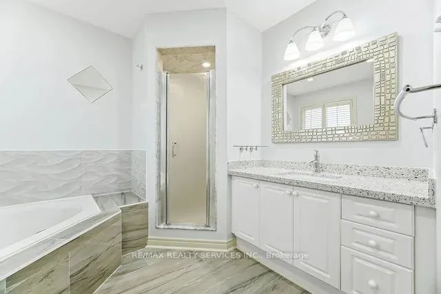 Photo 18 of 103 Starhill Crescent, Brampton, Sandringham-Wellington — HOMEH