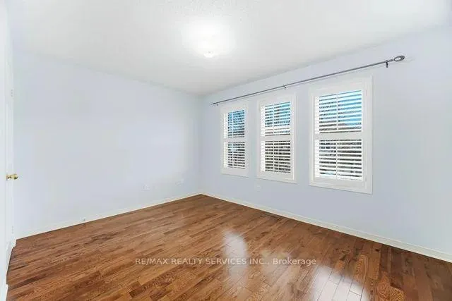 Photo 21 of 103 Starhill Crescent, Brampton, Sandringham-Wellington — HOMEH